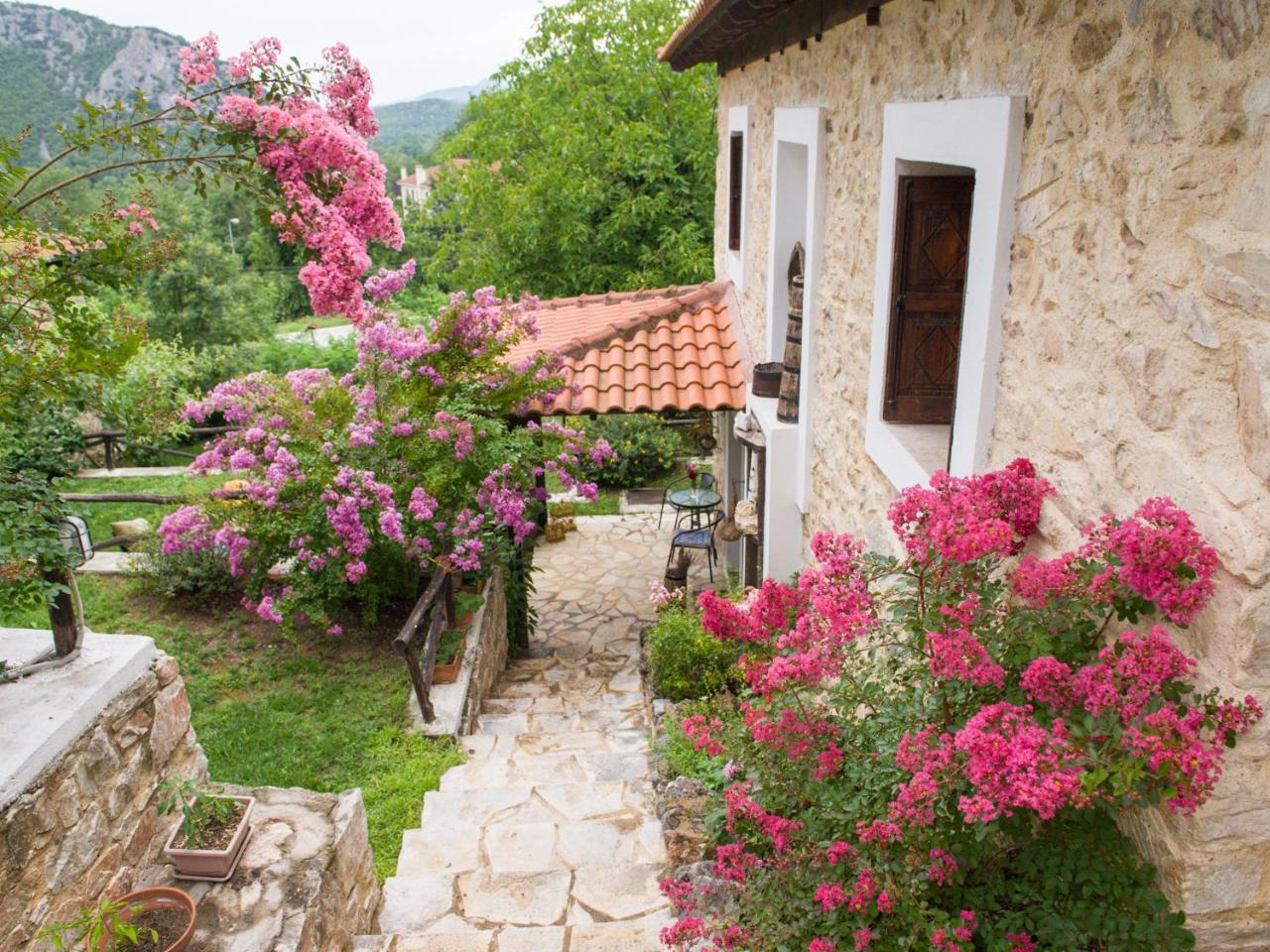 To Archontiko Guesthouse Villa 스타브로우폴리스 외부 사진